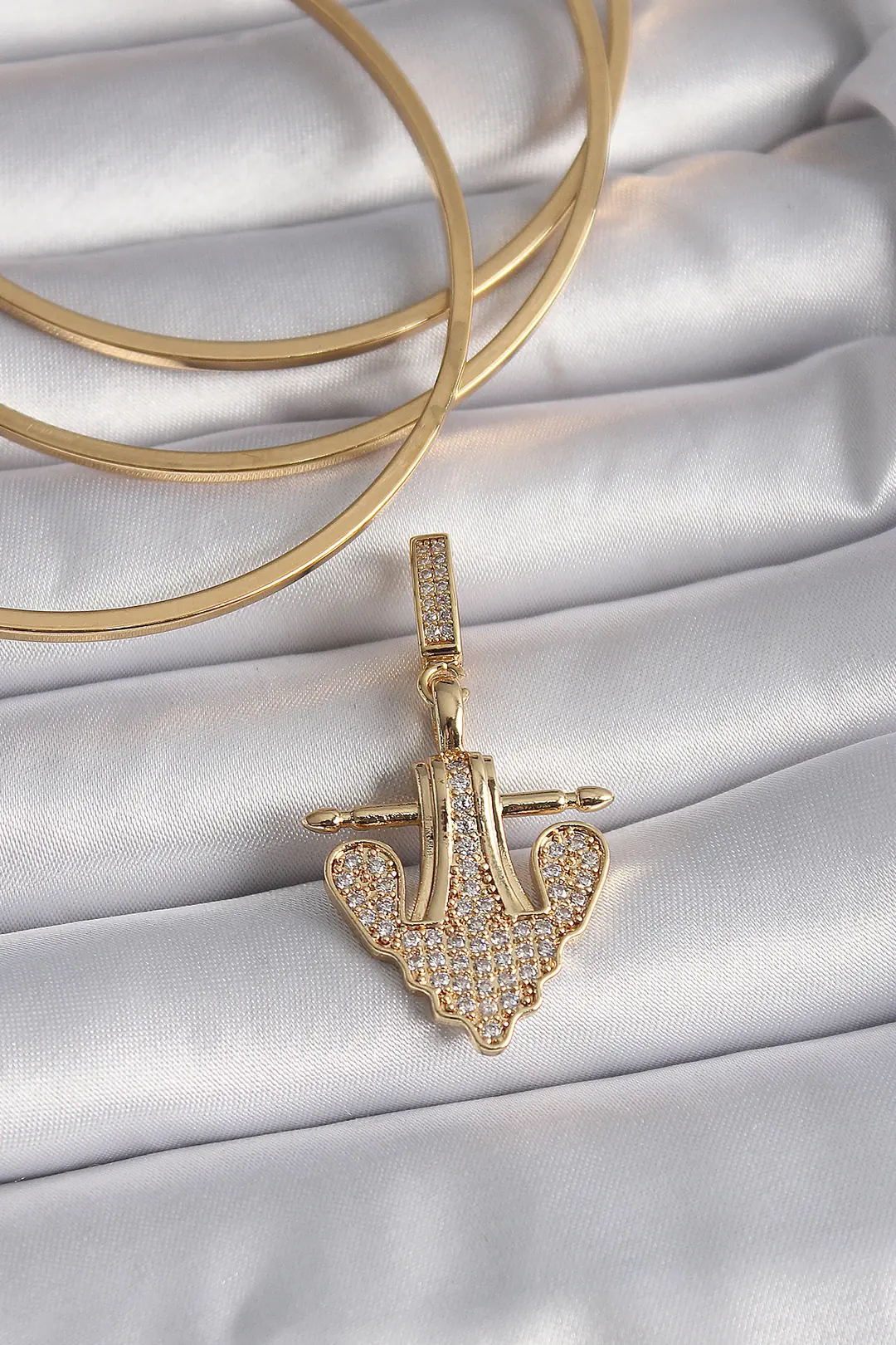 Utterly Good Bayan Bileklik Çapa Model Gold Zirkon Taşlı Pirinç