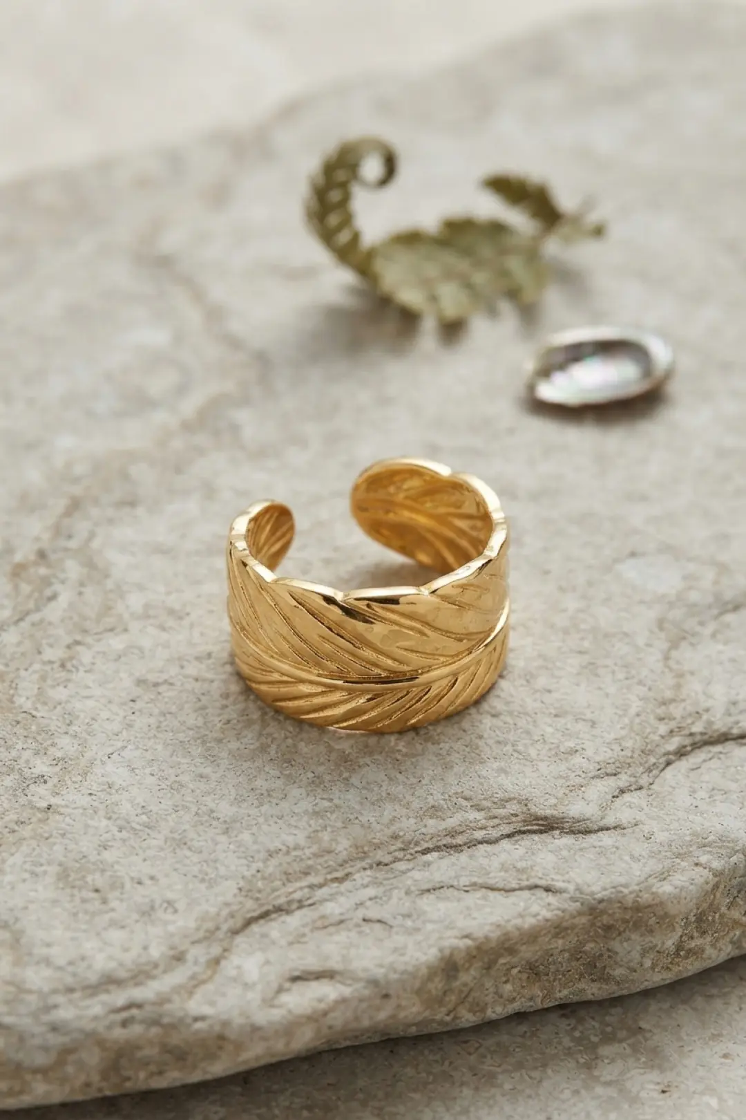 Utterly Good Bohem Tüy Motifli Ayarlanabilir Gold Yüzük