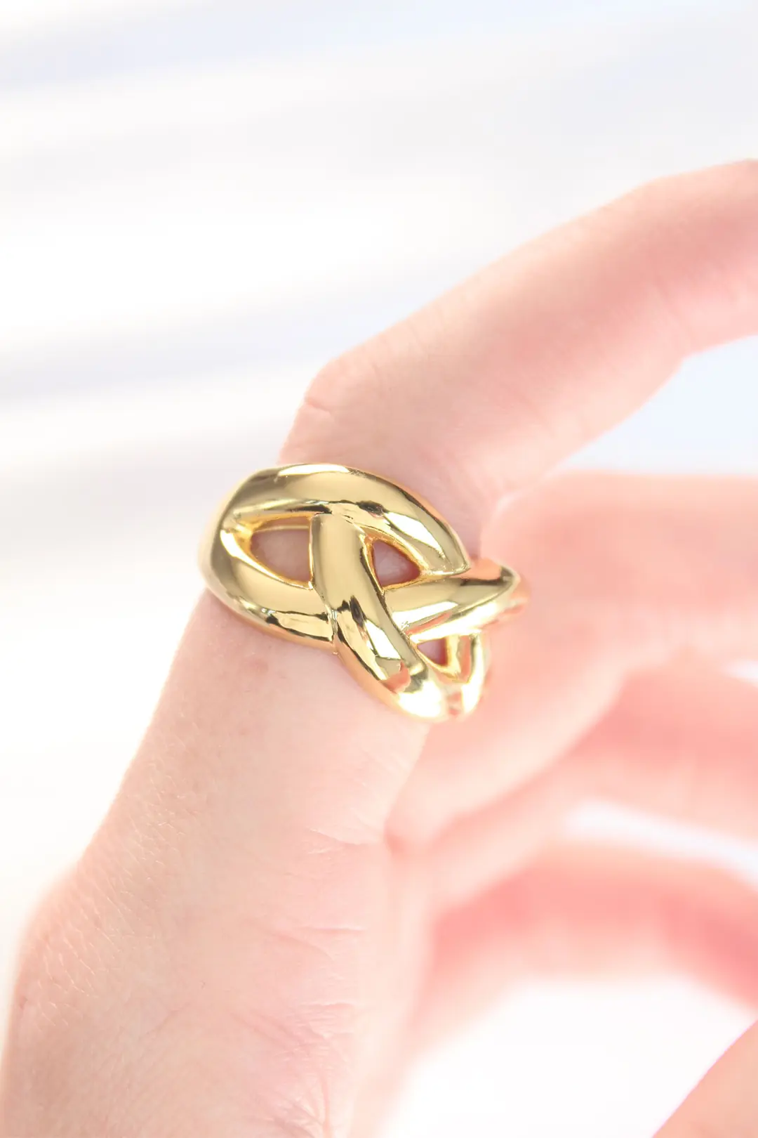 Utterly Good Düğüm Model Gold Renk Ayarlanabilir Yüzük Pirinç