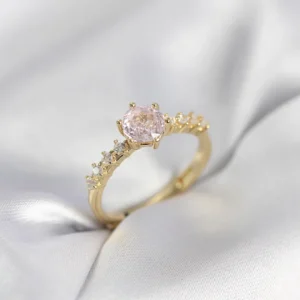 Utterly Good Gold Kaplama Pembe Zirkon Taşlı Tek Taş Kadın Yüzük