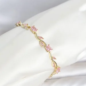 Utterly Good Gold Kaplama Pembe Zirkon Taşlı Çiçek Model Kadın Bileklik