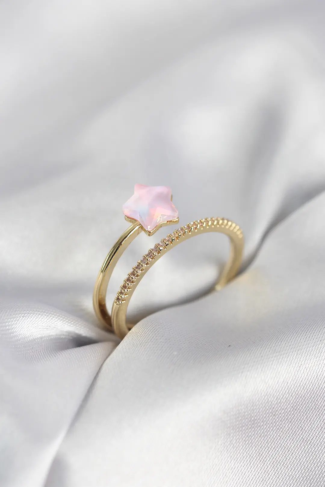 Utterly Good Gold Kaplama Zirkon Taşlı Pembe Halley Model Kadın Yüzük