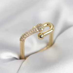 Utterly Good Gold Kaplama Zirkon Taşlı Tifani Model Kare Kadın Yüzük