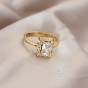 Utterly Good Gold Renk Ayarlanabilir Yüzük Zirkon Kristal Taşlı Dikdörtgen Model