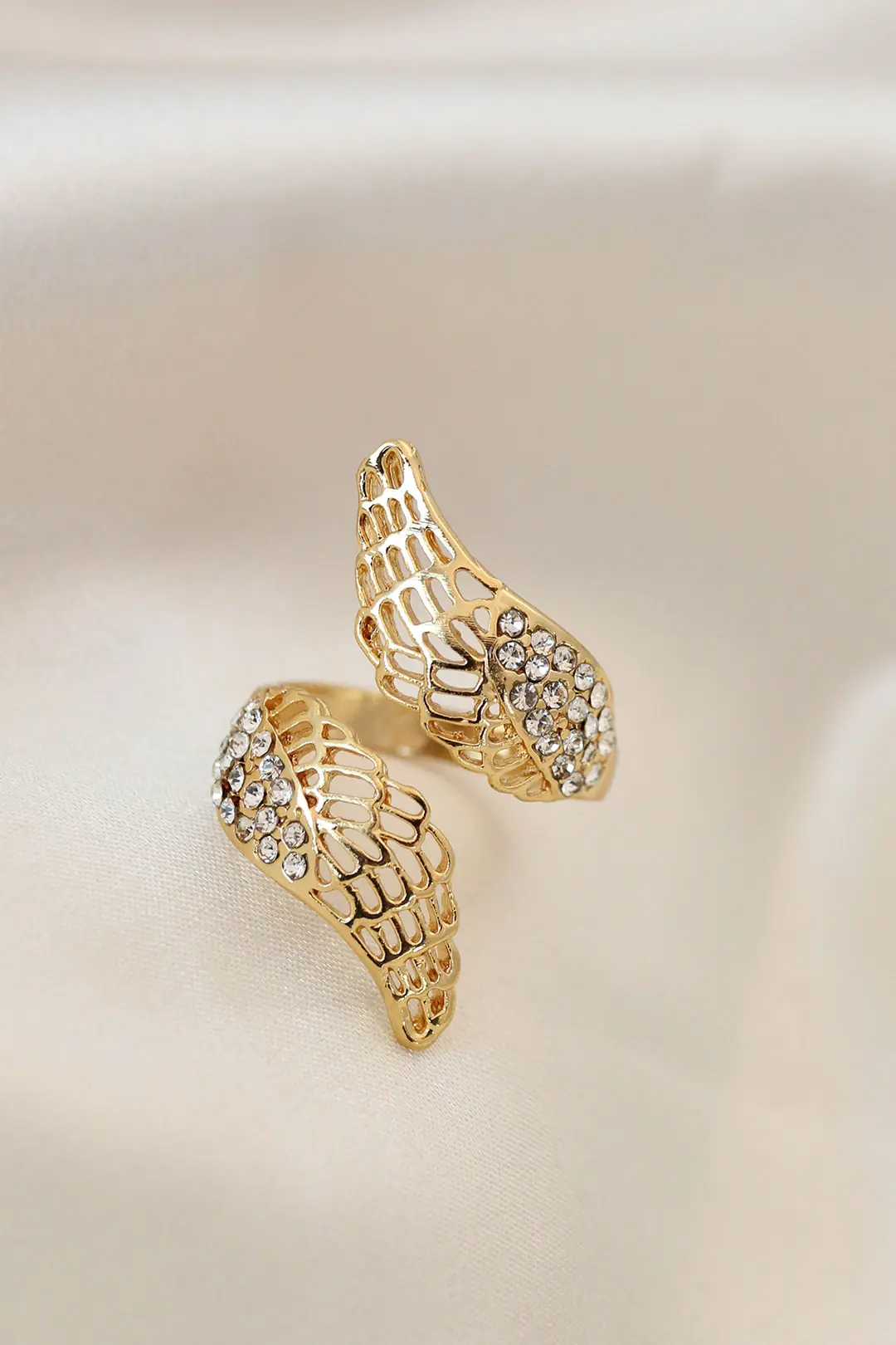 Utterly Good Gold Renk Kanat Yüzük Zirkon Taşlı Ayarlanabilir Metal Tasarım