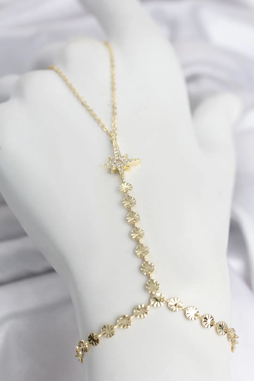 Utterly Good Gold Renk Şahmeran Kutup Yıldızı Zirkon Taşlı Pirinç Kolye