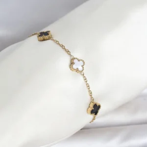 Utterly Good Kadın Bileklik 316L Çelik Gold Kaplama Baby Yonca Model