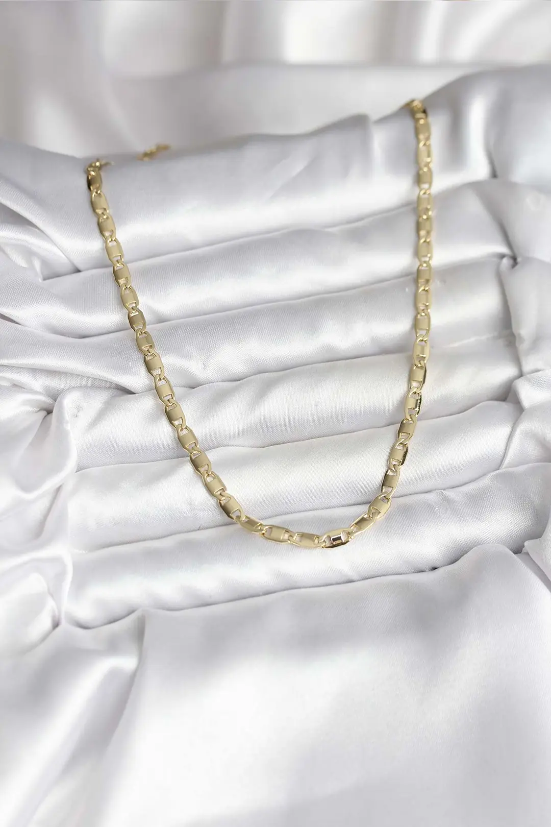 Utterly Good Kadın Kolye 14K Gold Kaplama Ezme Model Zincir Plaka