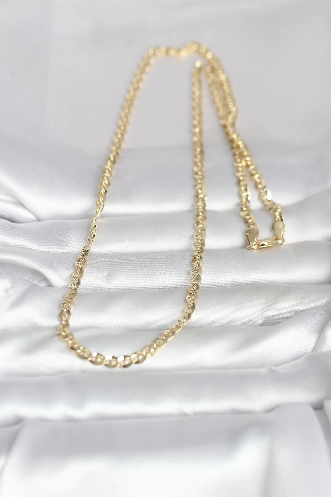Utterly Good Kadın Kolye 14K Gold Kaplama Yassı Oval Zincir 60 cm