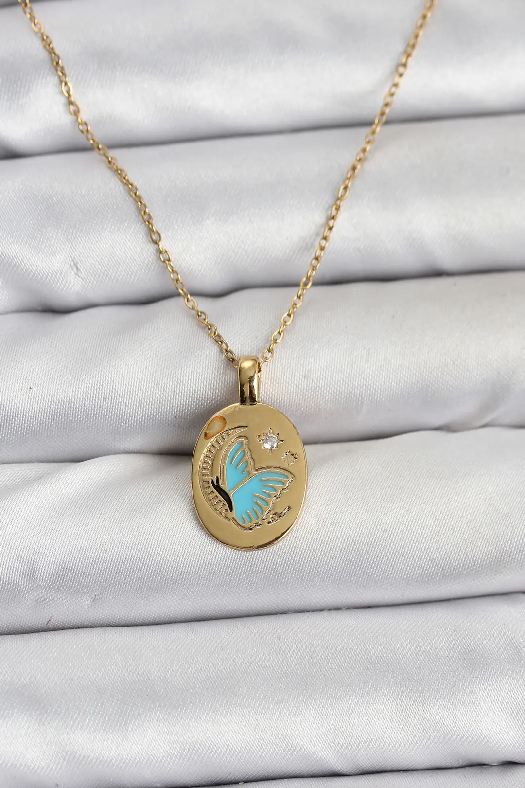 Utterly Good Kadın Kolye 316L Çelik Kelebek Figür Gold Renk Kaplama
