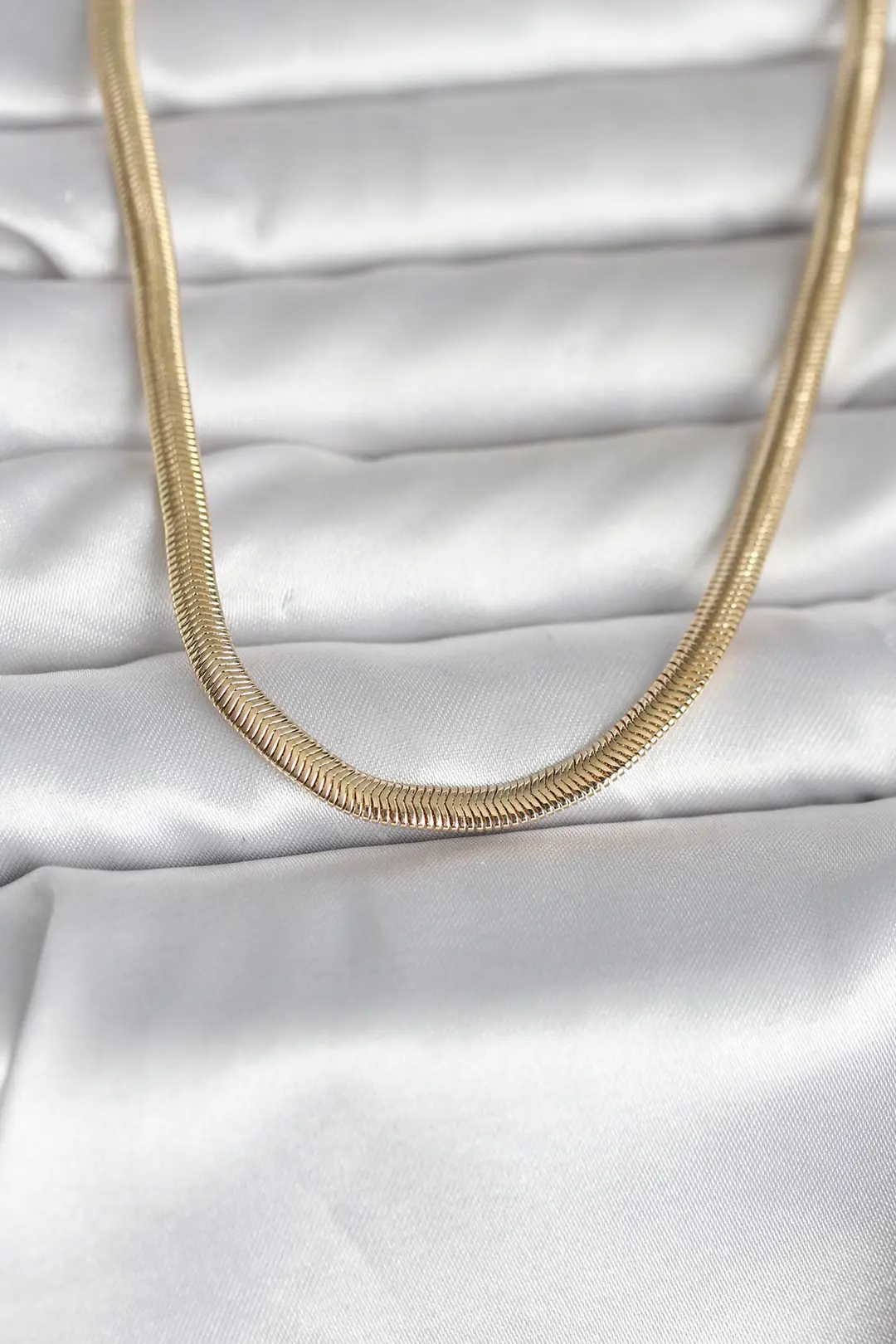 Utterly Good Kadın Kolye Yassı Yılan Zincir Model Altın Kaplama 45 cm