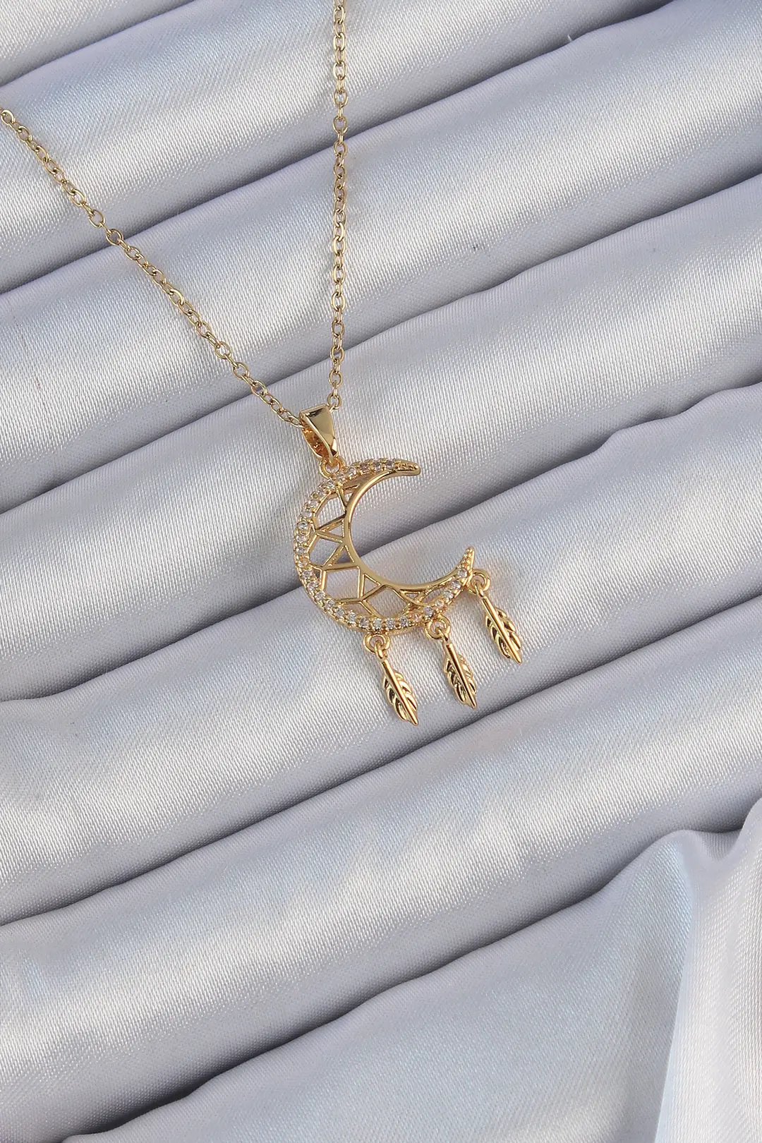 Utterly Good Kadın Kolye Zirkon Taşlı Ay Figürlü 316L Çelik Gold Zincir