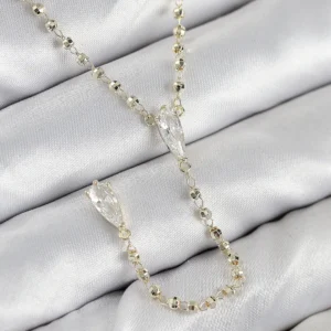 Utterly Good Kadın Y Kolye Zirkon Taşlı Gold Renk Pirinç Kolye