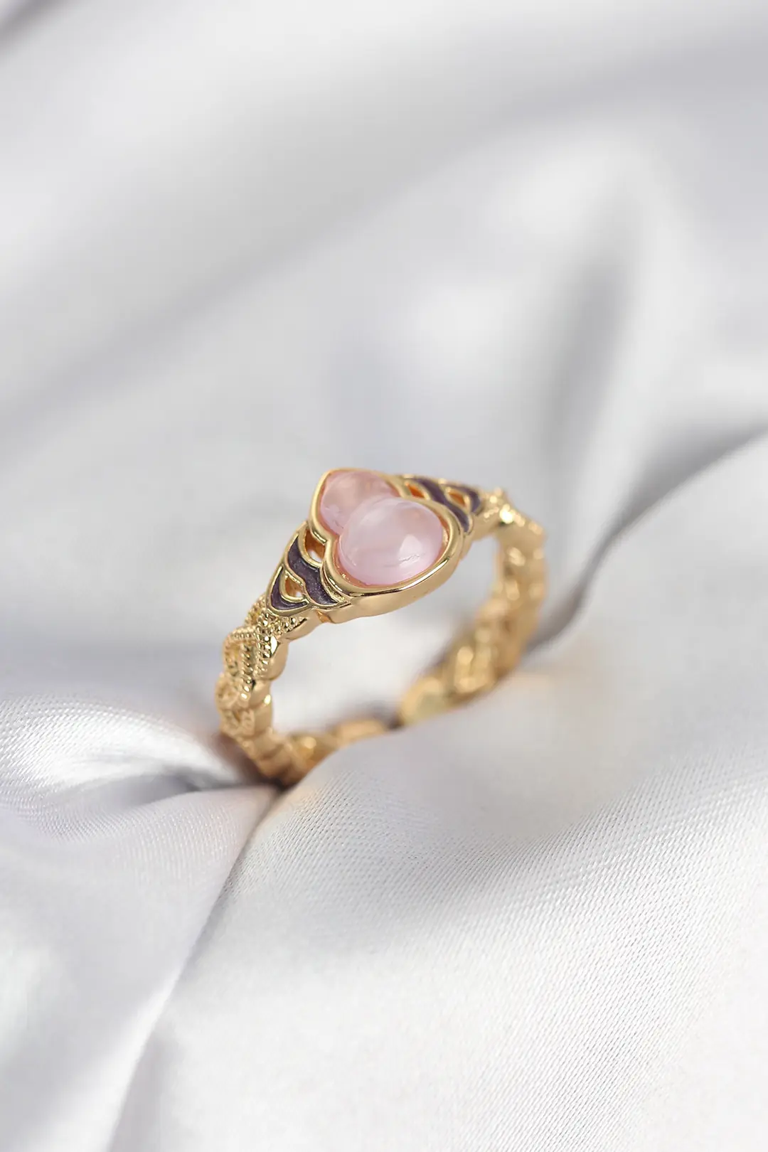Utterly Good Kadın Yüzük Gold Kaplama Pembe Damla Zirkon Taş