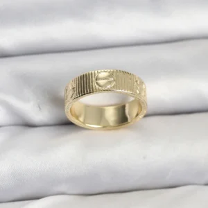 Utterly Good Kadın Yüzük Gold Renk Altın Kaplama Pirinç Klasik Tasarım