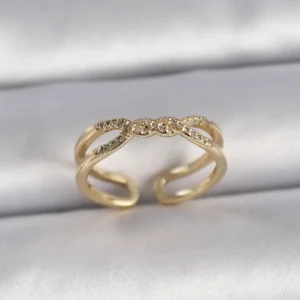 Utterly Good Kadın Yüzük Gold Renk Zirkon Taşlı Ayarlanabilir Sarmal Model