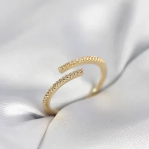 Utterly Good Kadın Yüzük Gold Renk Zirkon Taşlı Yılan Model