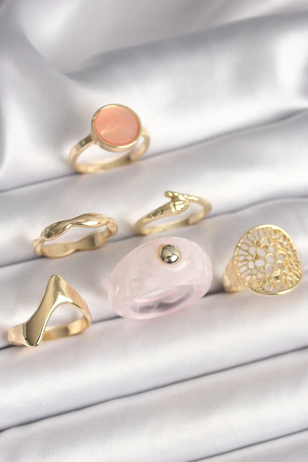 Utterly Good Kadın Yüzük Seti 6 Lı Pirinç Gold Pembe Mine Yılan Detay