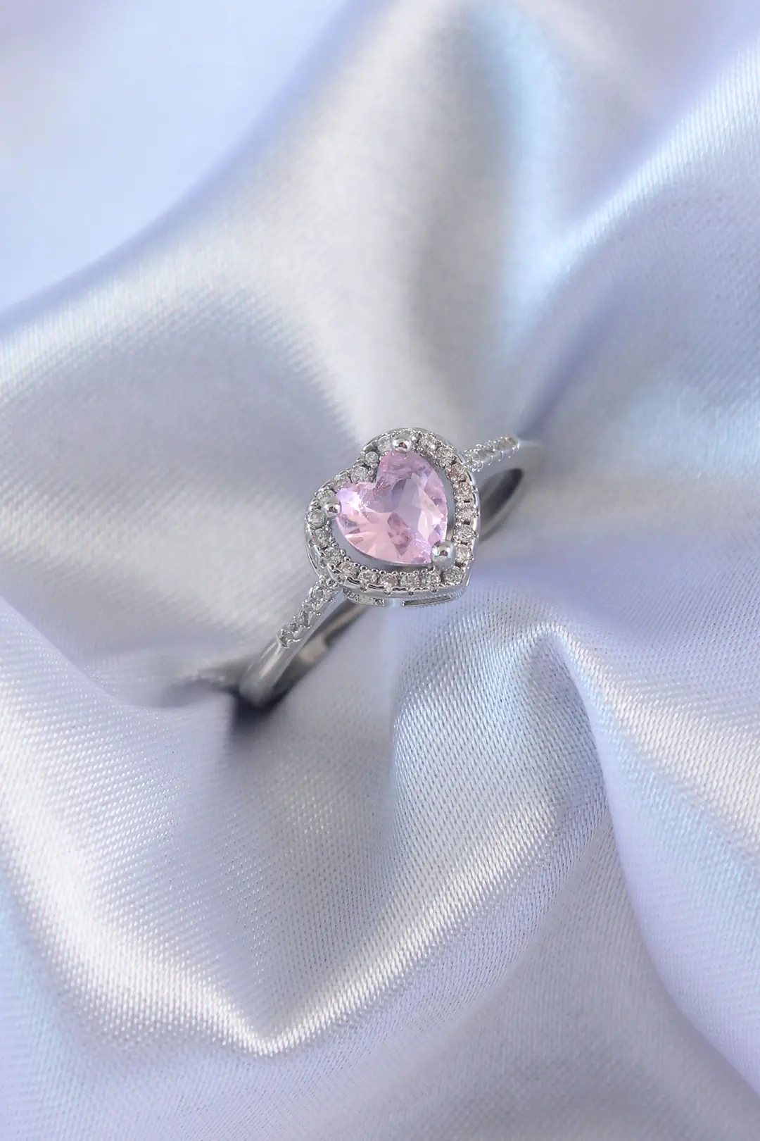 Utterly Good Kalp Charm Yüzük Gümüş Renk Pembe Zirkon Taşlı Pirinç Kadın