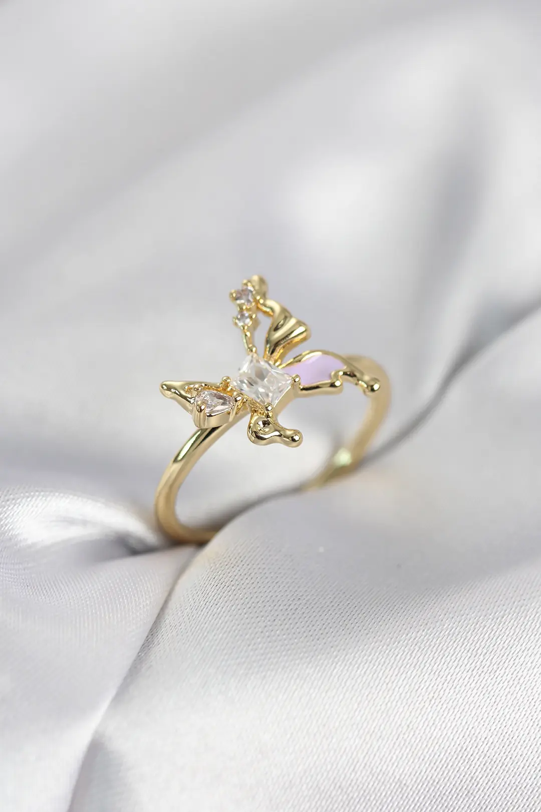 Utterly Good Kelebek Model Zirkon Taşlı Gold Kaplama Kadın Yüzük