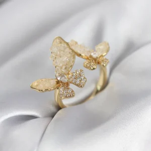 Utterly Good Kelebek Model Zirkon Taşlı Gold Kaplama Kadın Yüzük