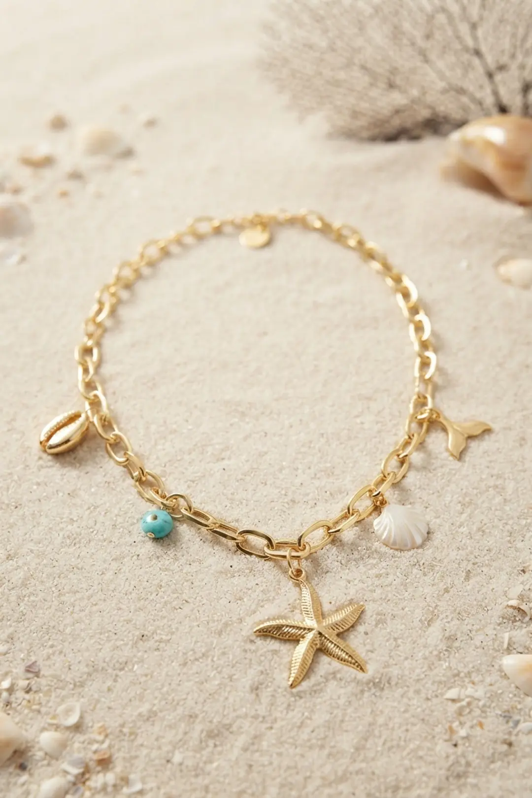 Utterly Good Kolye Deniz Yıldızı Charm Gold Renk Zincir Altın Kaplama