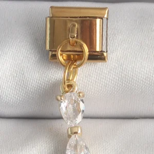Utterly Good Kurdele Model Charm 316L Çelik Gold Sallantılı Zirkon Taşlı