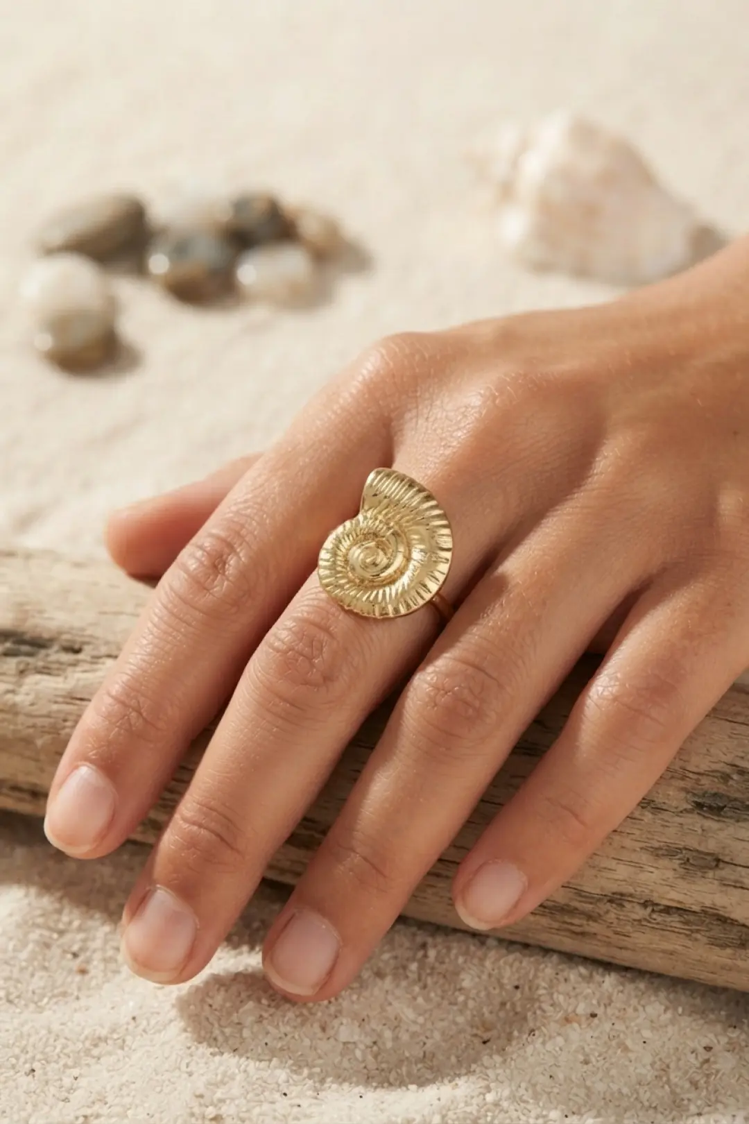 Utterly Good Nautilus Tasarım Gold Renk Kadın Yüzük Altın Kaplama Klasik