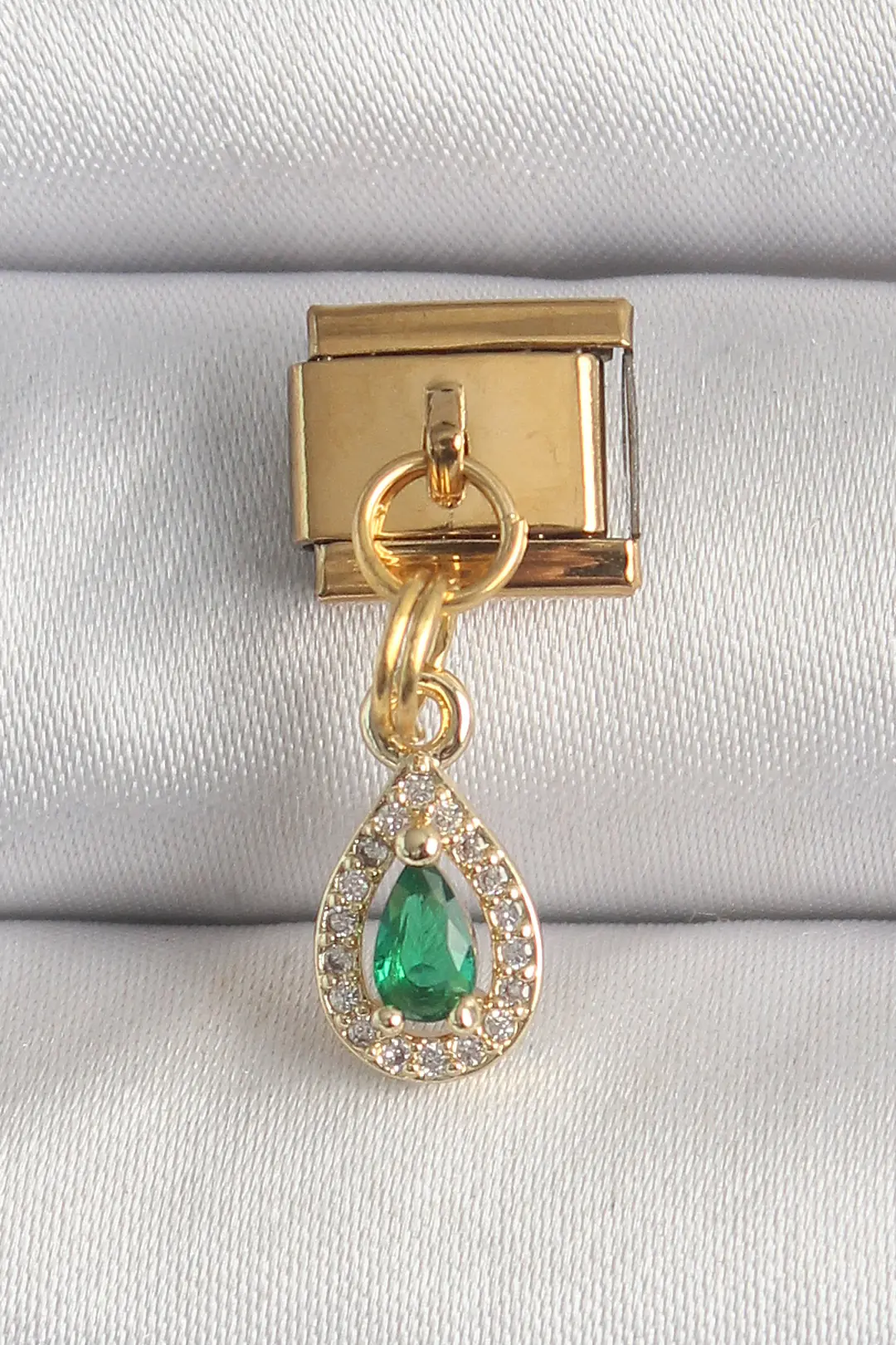 Utterly Good Nomination Charm 316L Çelik Gold Kaplama Yeşil Zirkon Taşlı Damla