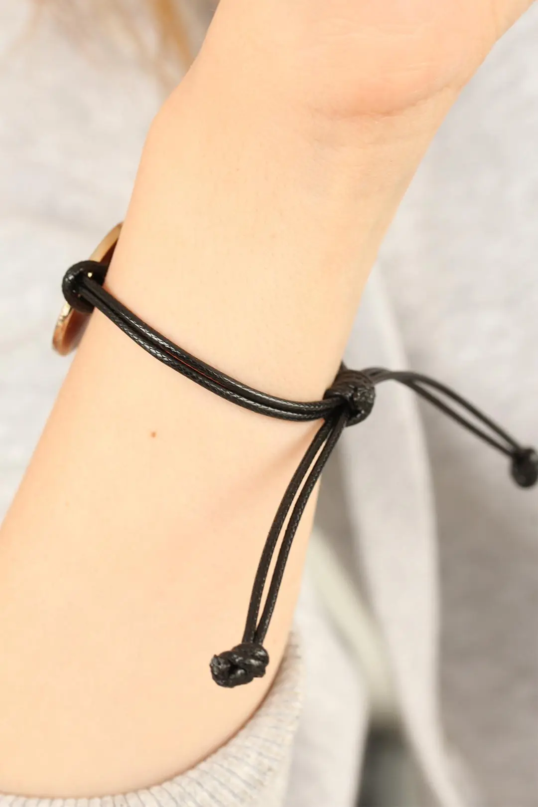 Utterly Good Okay Yazılı Siyah Deri İp Bileklik Unisex Günlük Kullanım