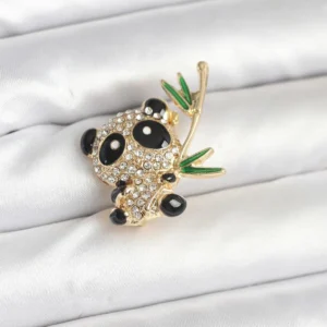 Utterly Good Panda Model Broş Zirkon Taşlı Pirinç Kadın Broş