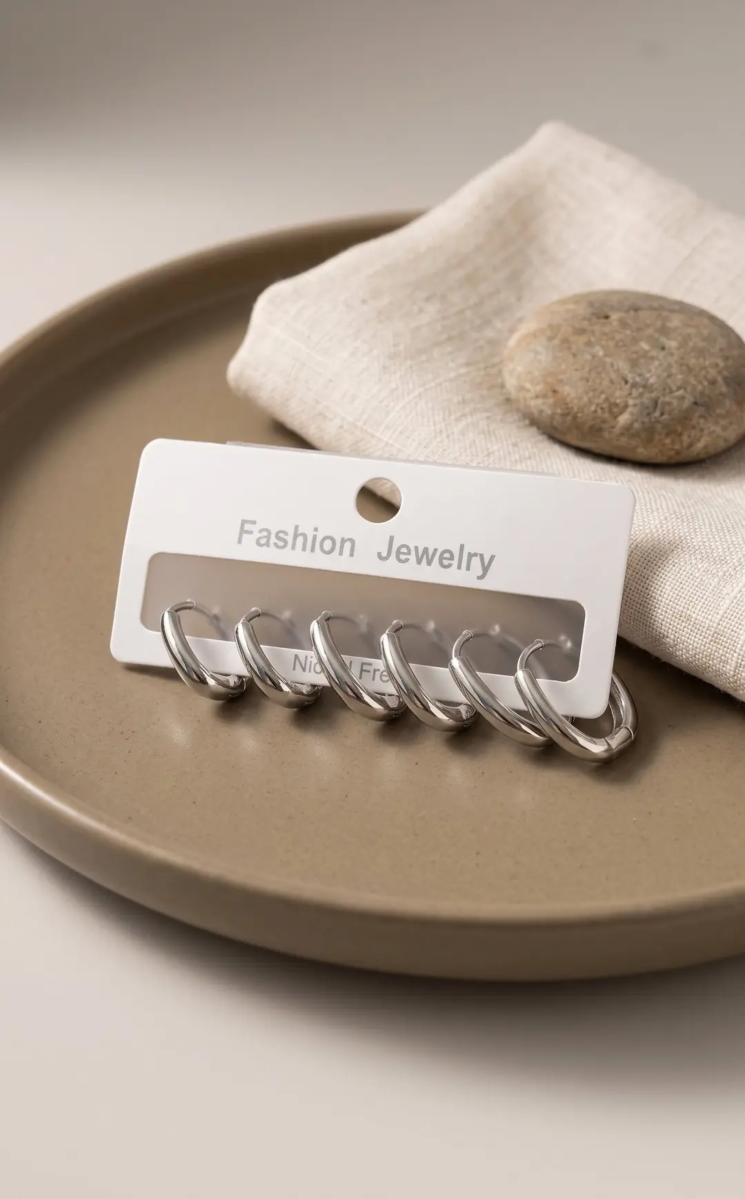 Utterly Good Pirinç Gümüş Renk Oval Küpe Seti Günlük Kullanım