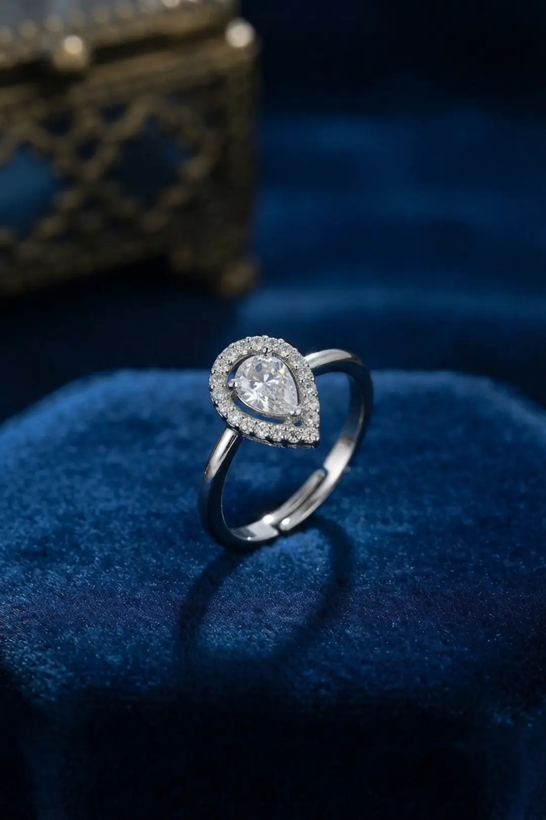 Utterly Good Silver Renk Damla Model Ayarlanabilir Zirkon Taşlı Yüzük