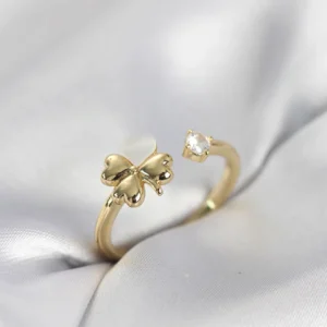 Utterly Good Yonca Model Sedefli Kadın Yüzük Gold Kaplama Zirkon Taşlı