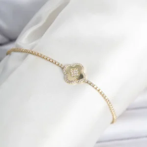 Utterly Good Yonca Model Zirkon Taşlı Su Yolu Kadın Bileklik Gold