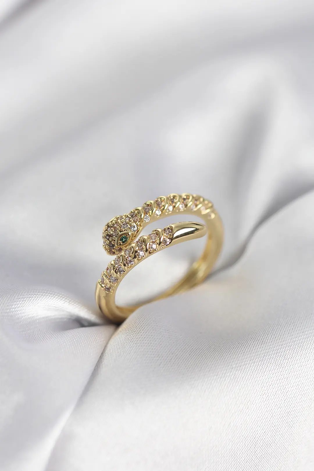 Utterly Good Yılan Model Gold Kaplama Zirkon Taşlı Kadın Yüzük