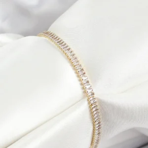 Utterly Good Zirkon Taşlı İnce Su Yolu Model Gold Kadın Bileklik