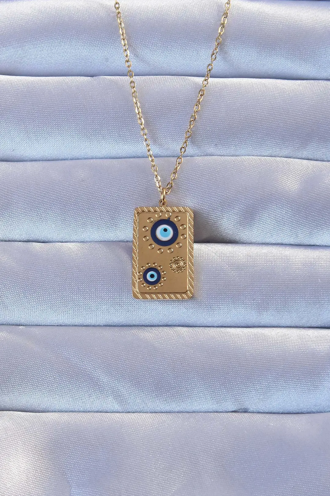 Utterly Good Çelik Kolye Gold Renk Nazar Figürlü Vintage Tasarım