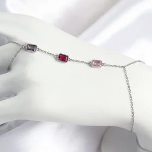 Utterly Good Şahmeran Kolye Zirkon Taşlı Dikdörtgen Model Gümüş Renk