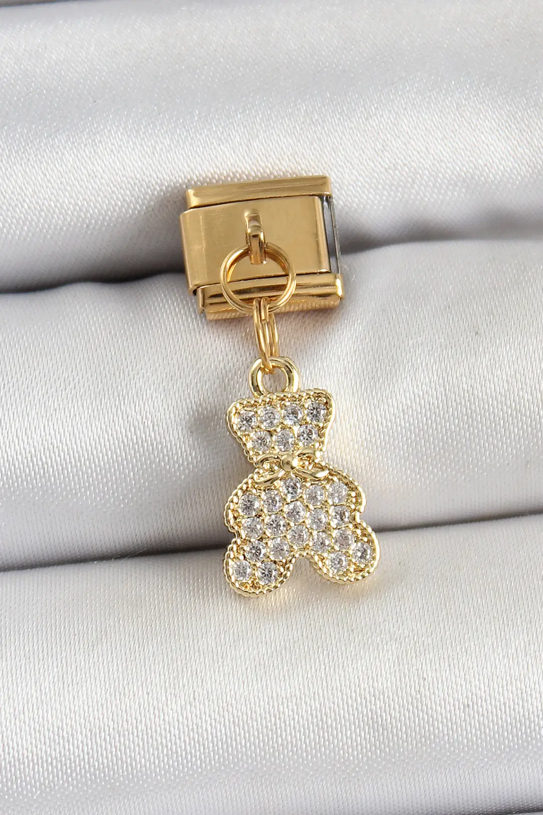 Utterly Good 316L Çelik Ayıcık Model Sallantılı Zirkon Taşlı Gold Charm