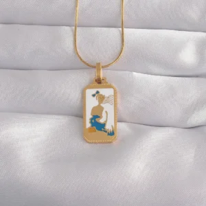 Utterly Good 316L Çelik Gold Kaplama Beyaz Mineli Kız Figür Tarot Kolye