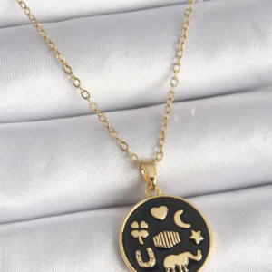 Utterly Good 316L Çelik Gold Renk Siyah Detaylı Şans Kolyesi