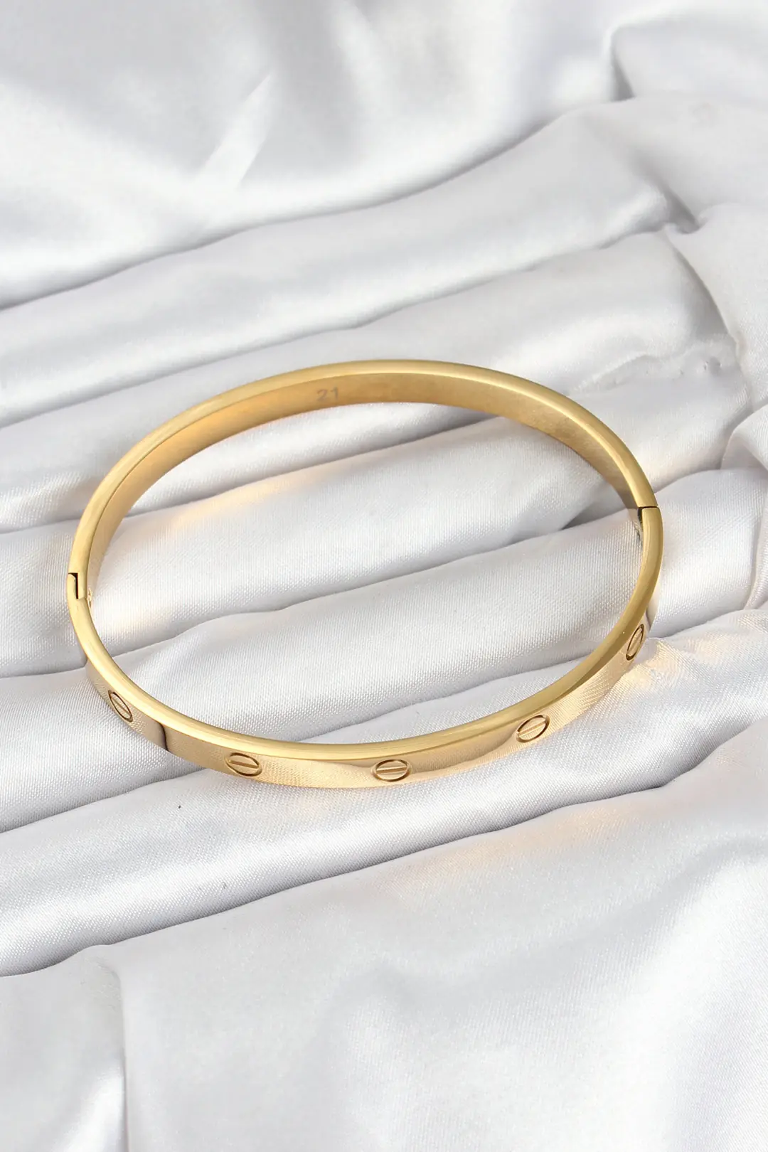 Utterly Good 316L Çelik Kadın Kelepçe Bileklik Gold Renk 65 mm