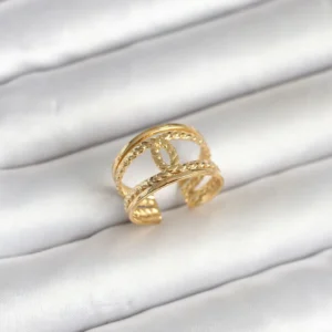 Utterly Good 316L Çelik Kadın Yüzük Gold Kaplama Burgu Düğüm Model