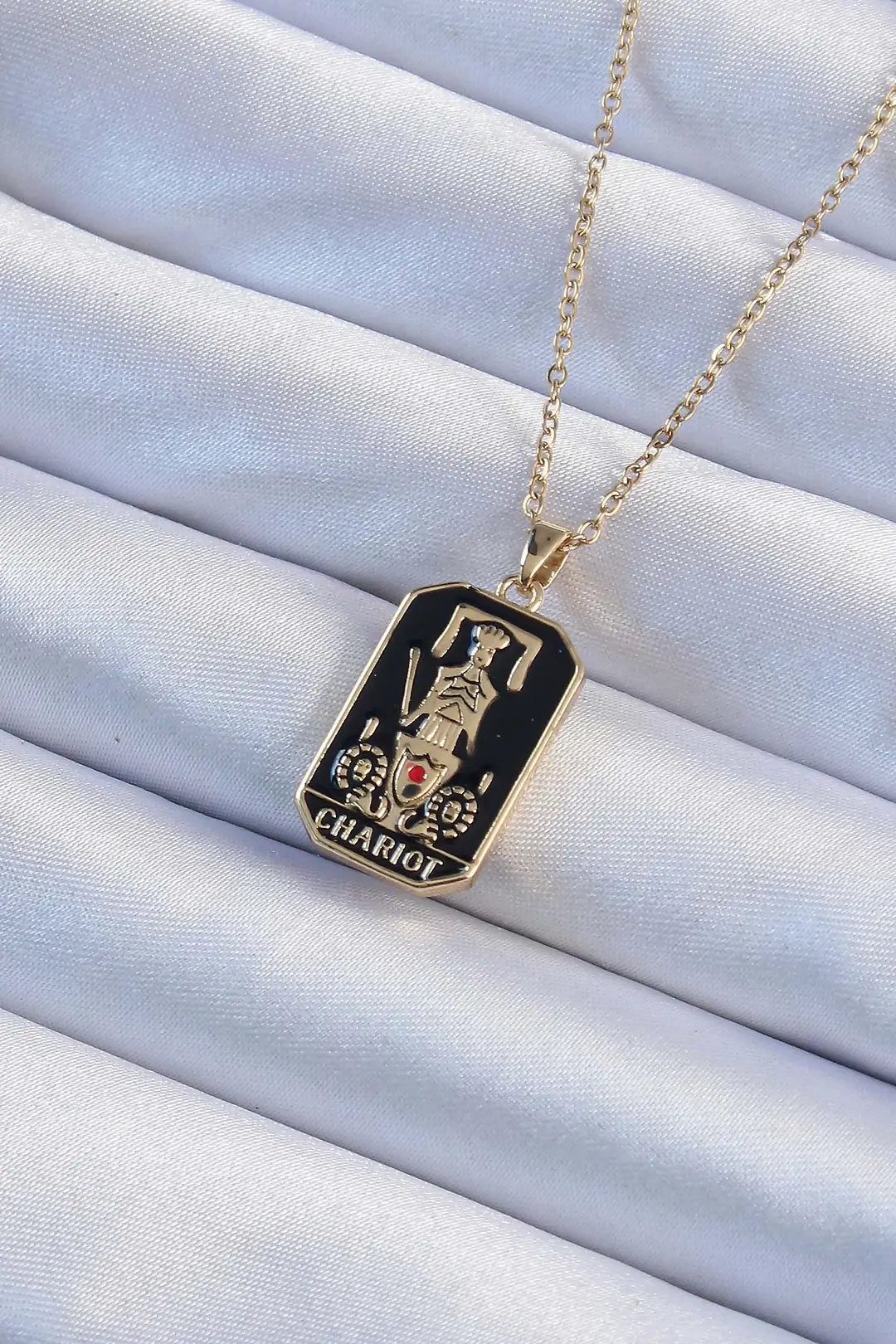 Utterly Good Çelik Zincir Tarot Kolye Gold Siyah Mineli