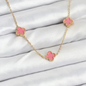 Utterly Good 316L Çelik Kolye Gold Renk Pembe Yonca Detaylı Kadın Kolyesi