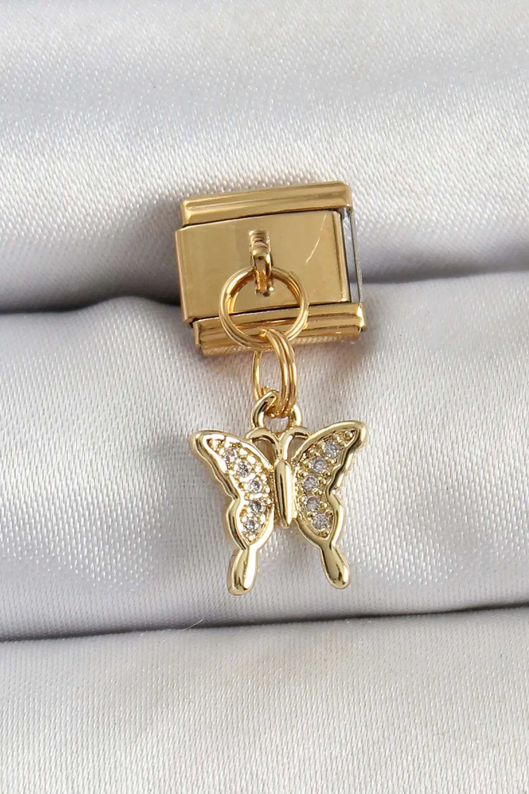 Utterly Good 316L Çelik Sallantılı Zirkon Taşlı Kelebek Charm Gold