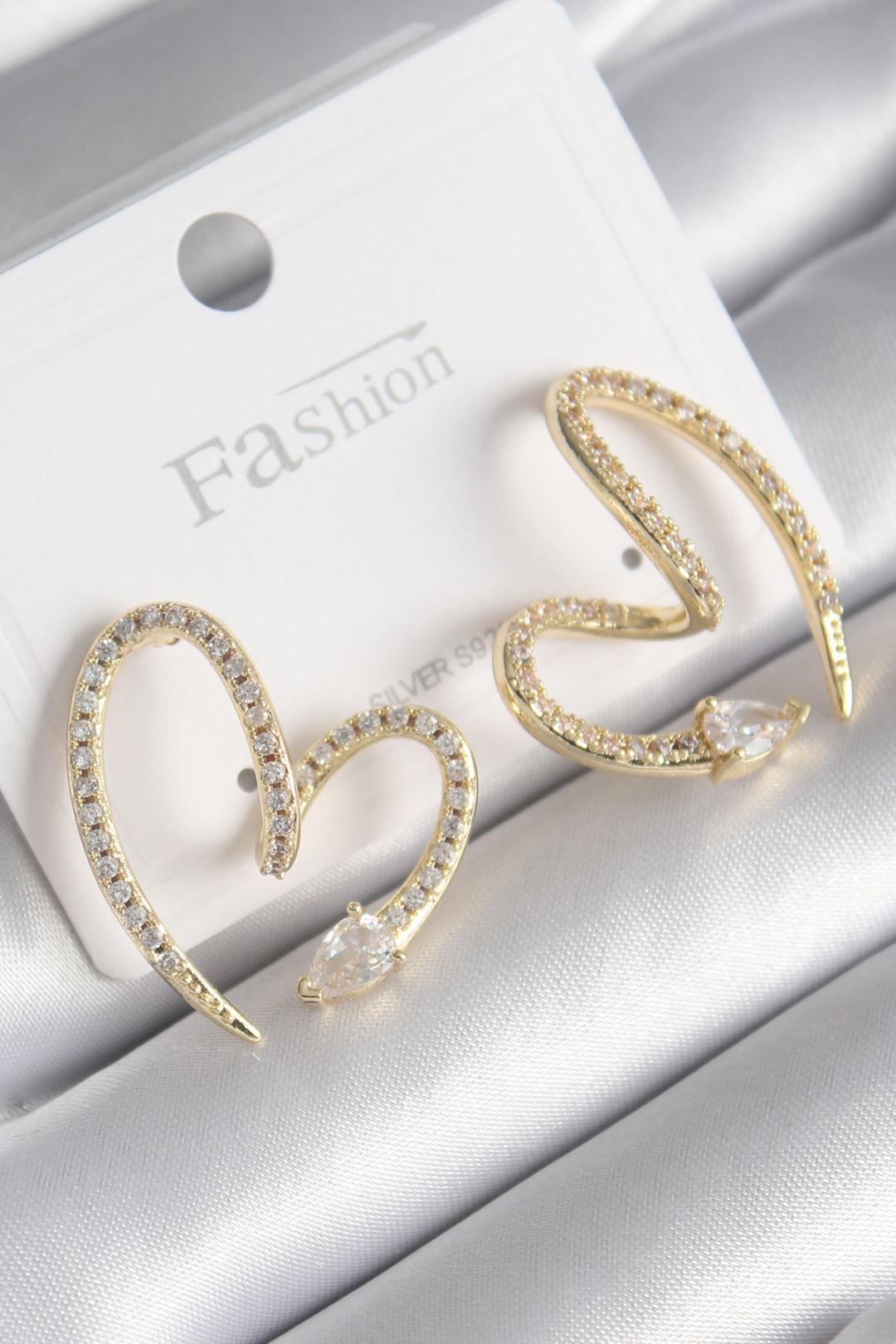 Kadın Küpe Yılan Kalp Model Zirkon Taşlı Gold Renk Pirinç