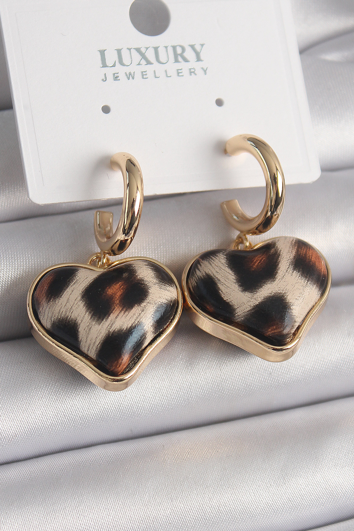 Pirinç Gold Kalp Küpe 3D Leopar Desenli Kadın Aksesuarı