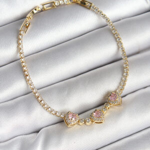 Pembe Kalp Figürlü Zirkon Taşlı Gold Bileklik